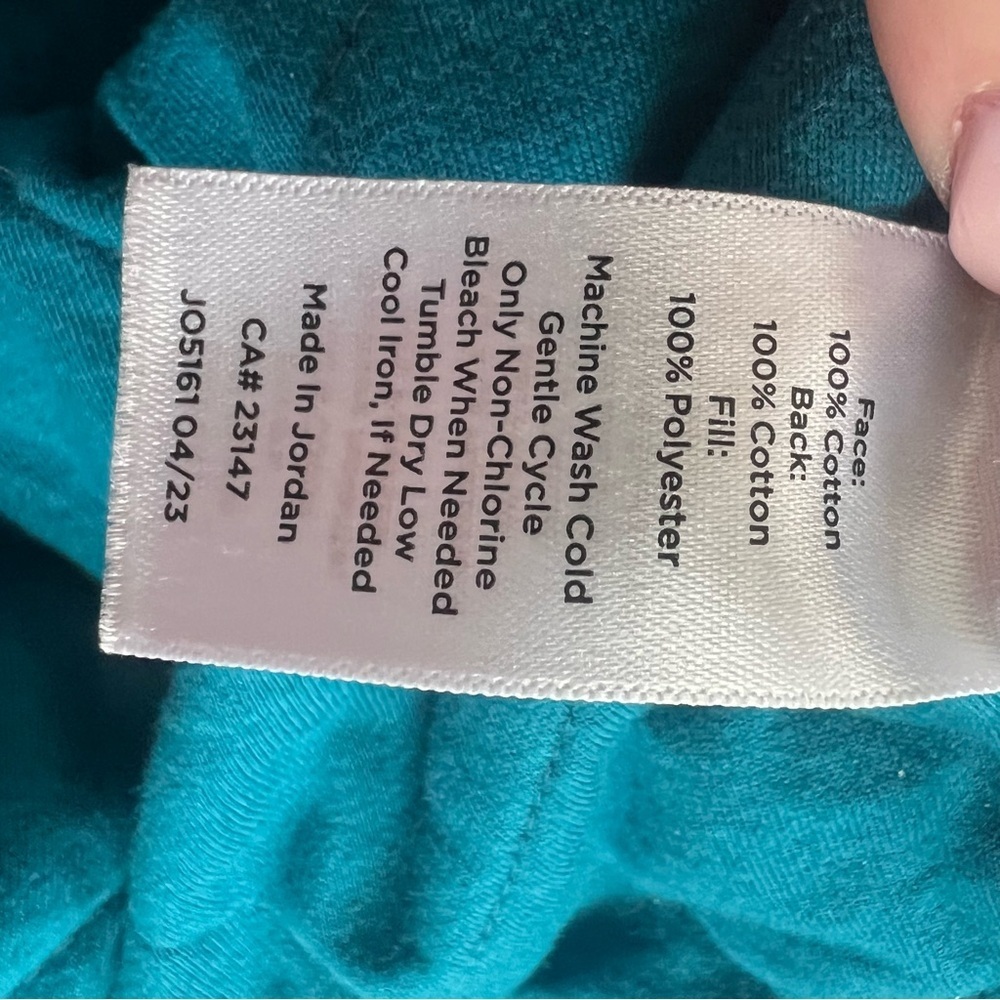 Talbots Womens Crew Neck Quilted Folk Animal Top Small - Picture 5 of 5